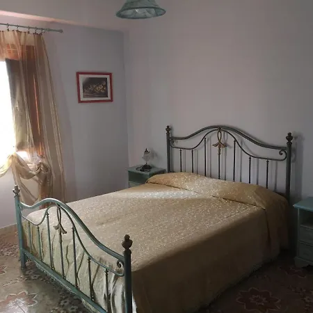 Vila Bouganville House *